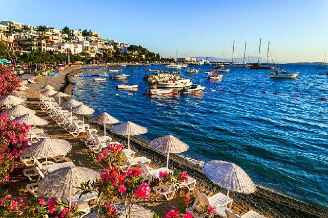 <strong>stunning beaches and coastal towns of Turkey on a made in Turkey tour</strong>